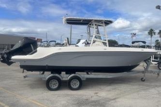 2023 Bayliner Trophy T22CC - Sold Boat