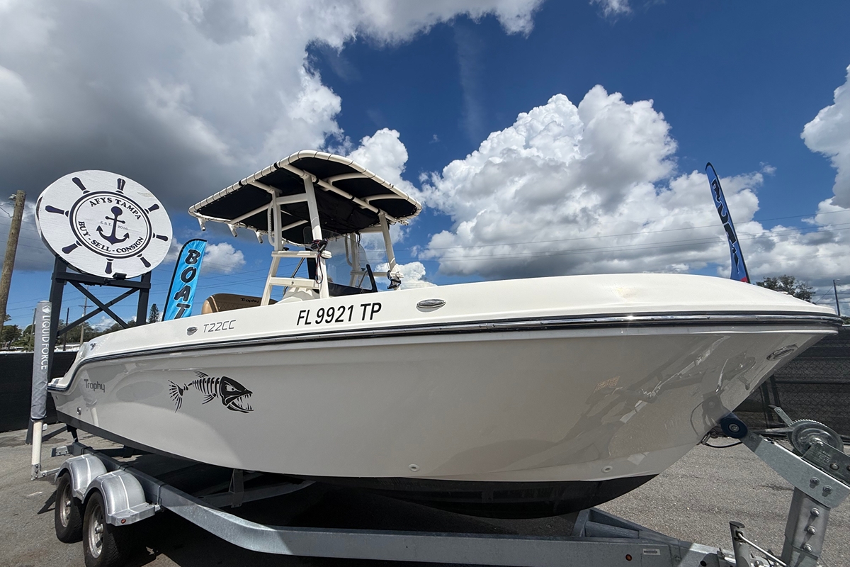 2024 Bayliner Trophy T22CC - Sold Boat