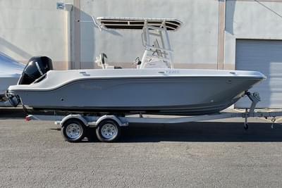 BOATZON | Bayliner Trophy T22CC 2026