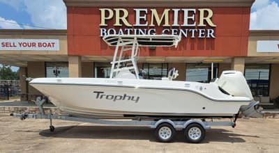 BOATZON | Bayliner Trophy T22CC 2026