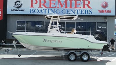 BOATZON | Bayliner Trophy T22CC 2026
