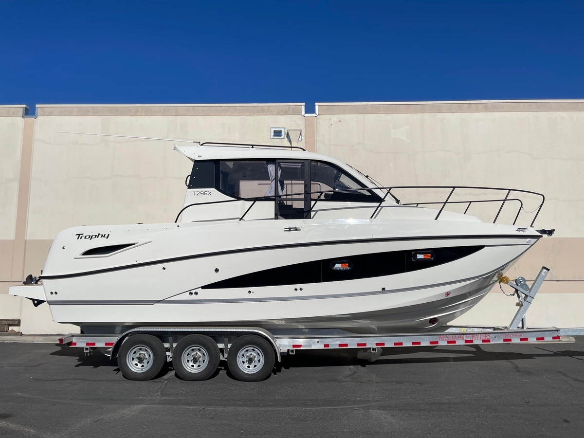 2026 Bayliner Trophy T29 Explorer - Sold Boat