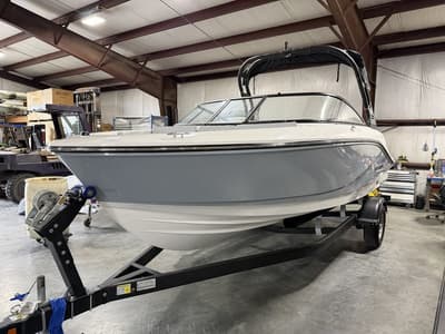 BOATZON | Bayliner V20 2026 BOATZON | Bayliner V20 2026