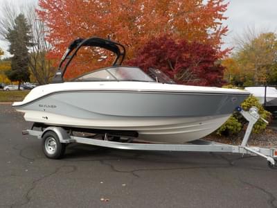 BOATZON | Bayliner V20i 2026