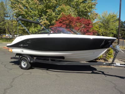 BOATZON | Bayliner V20I 2026