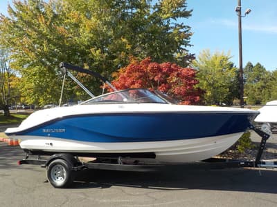 BOATZON | Bayliner V20I 2026