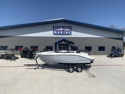 BOATZON | Bayliner V20I 2026