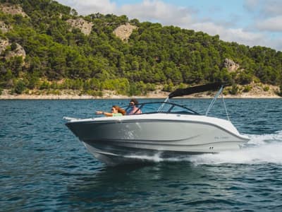 BOATZON | Bayliner V20I 2026