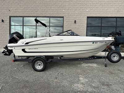 BOATZON | Bayliner VR4 2021