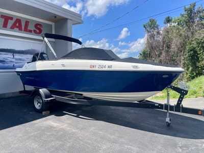 BOATZON | Bayliner VR4 Bowrider 2020 BOATZON | Bayliner VR4 Bowrider 2020