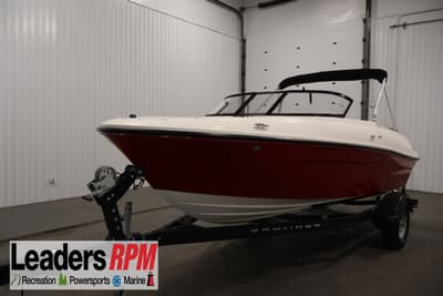 BOATZON | Bayliner VR4 Bowrider IO 2020