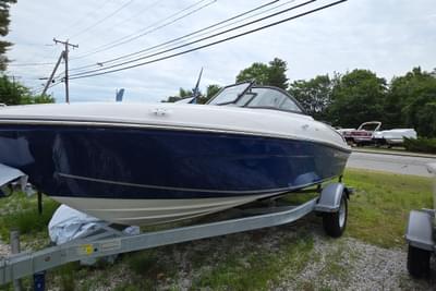 BOATZON | Bayliner VR4 Bowrider OB 2025 BOATZON | Bayliner VR4 Bowrider OB 2025
