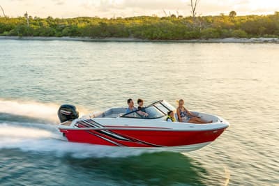 BOATZON | Bayliner VR4 Bowrider OB 2026 BOATZON | Bayliner VR4 Bowrider OB 2026
