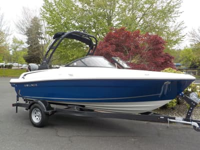 BOATZON | Bayliner VR4 Bowrider  Outboard 2025