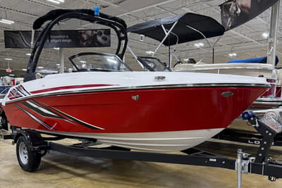 BOATZON | Bayliner VR4  NEW 2025