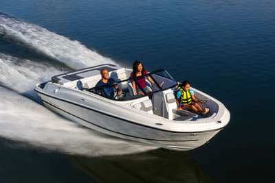 BOATZON | Bayliner VR4 OB 2026 BOATZON | Bayliner VR4 OB 2026