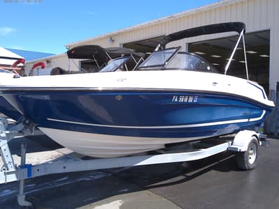 BOATZON | Bayliner VR5 2018