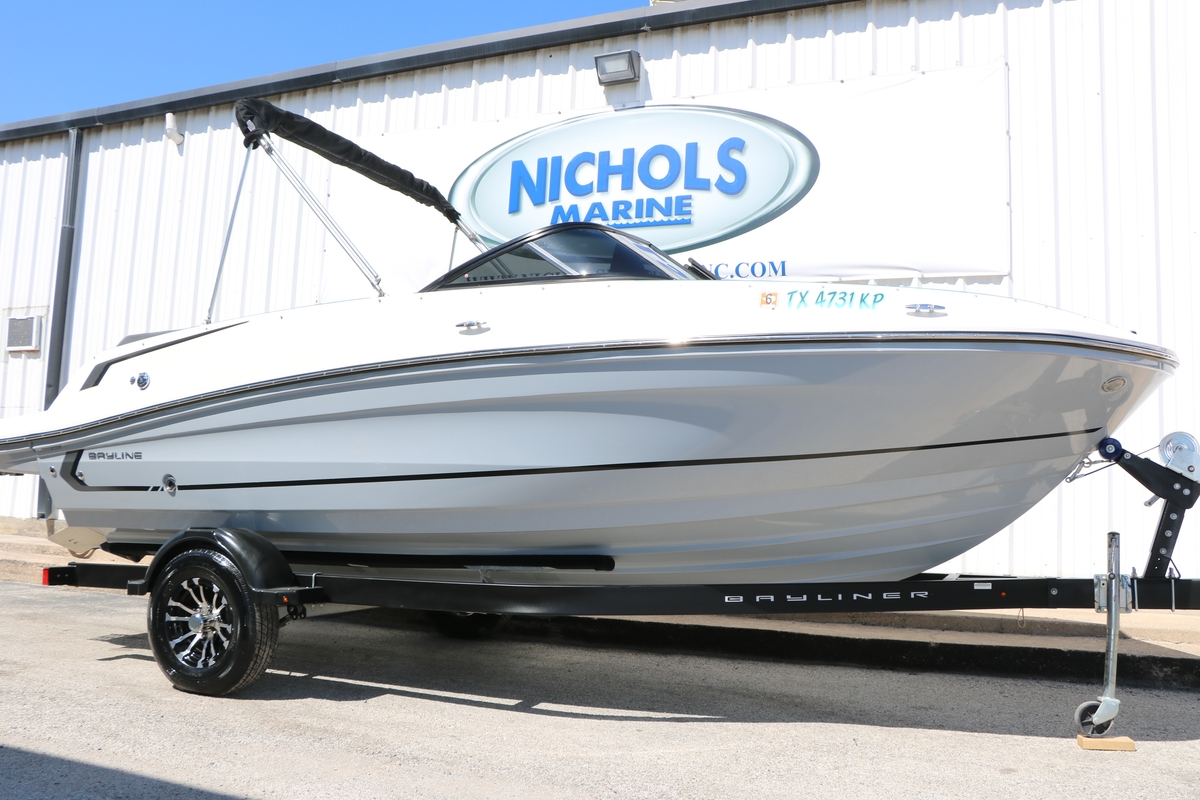 2022 Bayliner Bayliner VR5 2022 - Sold Boat