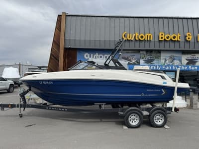 BOATZON | Bayliner VR5 2022