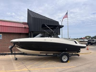 BOATZON | Bayliner VR5 Bowrider 2018 BOATZON | Bayliner VR5 Bowrider 2018