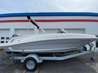 BOATZON | Bayliner VR5 Bowrider 2020 BOATZON | Bayliner VR5 Bowrider 2020