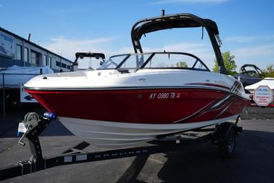 BOATZON | Bayliner VR5 Bowrider 2023
