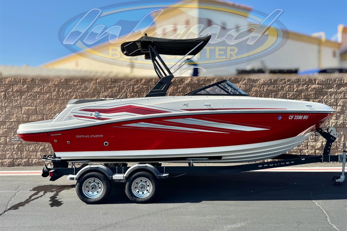 2021 Bayliner VR5 Bowrider I/O - Sold Boat