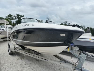 BOATZON | Bayliner VR5 Bowrider  Outboard 2021
