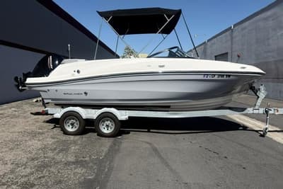BOATZON | Bayliner VR5 Bowrider OB 2023 BOATZON | Bayliner VR5 Bowrider OB 2023