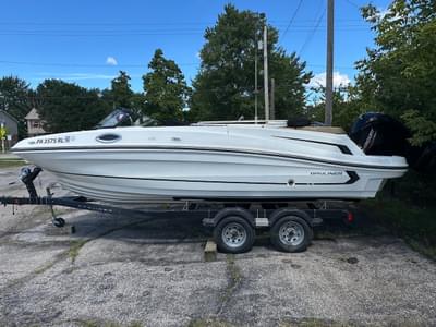 BOATZON | Bayliner VR6 2022 BOATZON | Bayliner VR6 2022
