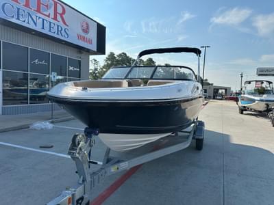 BOATZON | Bayliner VR6 2025 BOATZON | Bayliner VR6 2025