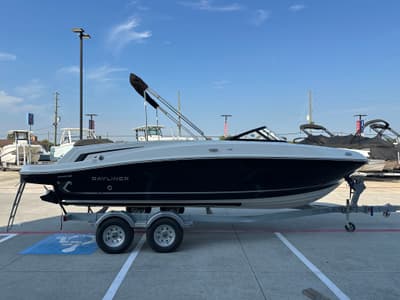 BOATZON | Bayliner VR6 2025 BOATZON | Bayliner VR6 2025