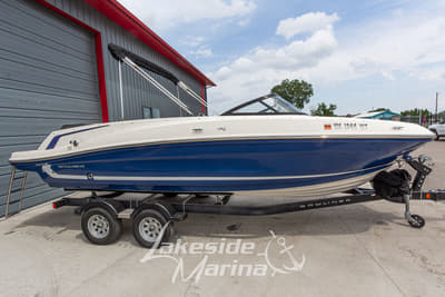 BOATZON | Bayliner VR6 Bowrider 2020