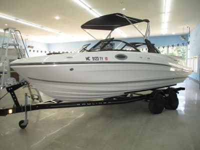 BOATZON | Bayliner VR6 Bowrider IO 2016