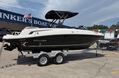 BOATZON | Bayliner VR6 Bowrider IO 2024