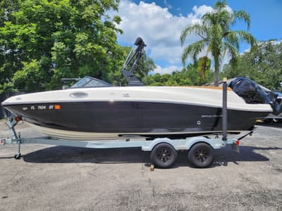 BOATZON | Bayliner VR6 Bowrider OB 2021