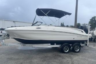 BOATZON | Bayliner VR6 Bowrider OB 2022
