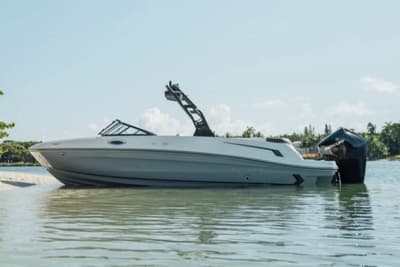BOATZON | Bayliner VR6 Bowrider OB 2026 BOATZON | Bayliner VR6 Bowrider OB 2026