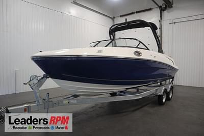 BOATZON | Bayliner VR6 Bowrider  Outboard 2024