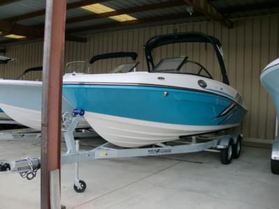 BOATZON | Bayliner VR6 Bowrider  Outboard 2025