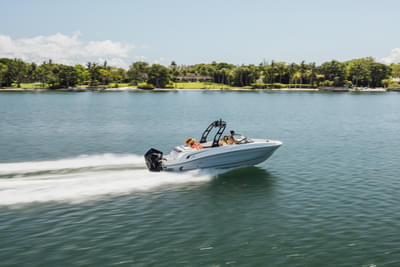 BOATZON | Bayliner VR6 OB 2026