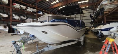 BOATZON | Bayliner XR7 EL 2022
