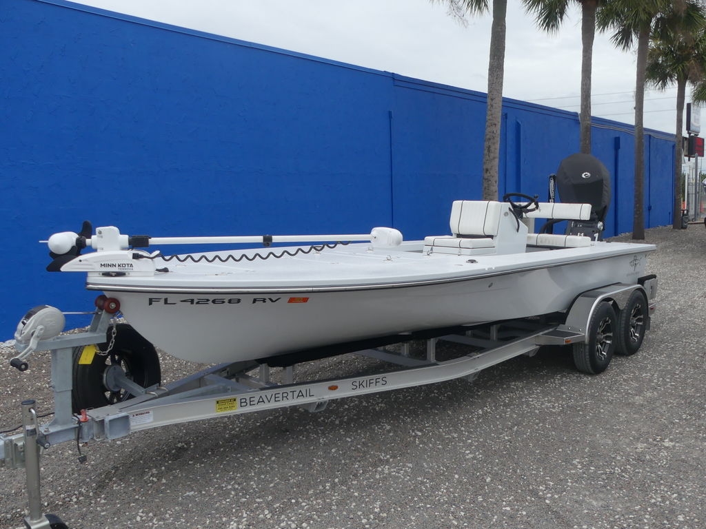 2019 BEAVERTAIL LIGHTNING - Sold Boat