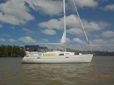 BOATZON | Beneteau 331 CB 2003