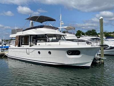 BOATZON | Beneteau 41 Swift Trawler FLY 2026 BOATZON | Beneteau 41 Swift Trawler FLY 2026