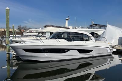 BOATZON | Beneteau Antares 11 2026