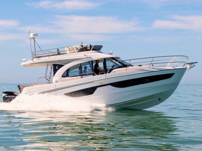 BOATZON | Beneteau Antares 11 Fly 2026