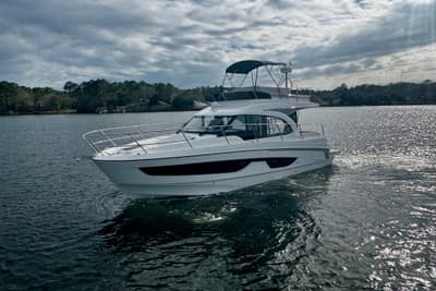 BOATZON | Beneteau Antares 11 Fly 2027