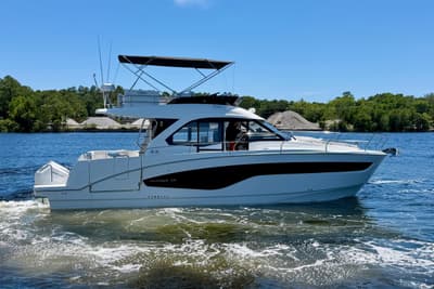 BOATZON | Beneteau Antares 12 Fly 2026