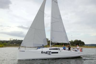 BOATZON | Beneteau FIRST 27 2024